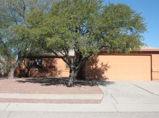 1800 W Ransom Oaks Dr, Tucson, AZ 85746