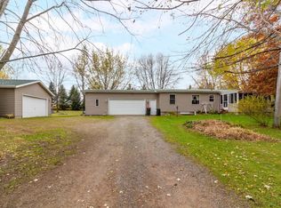 7225 Town Hall Rd NE, Sauk Rapids, MN 56379