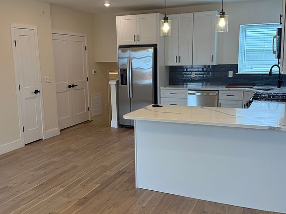 2nd image of 1533 E Moyamensing Ave #2 & 3