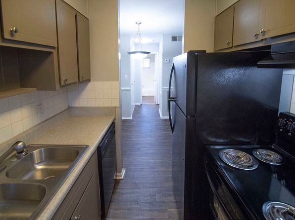 16 Beech Rd SE #69