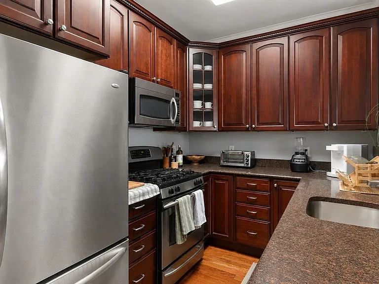 159 M St #3 — Photo 7