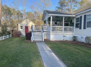 129 Giles Dr, Goose Creek, SC 29445