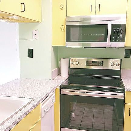 5th image of 4735 41st St APT 404