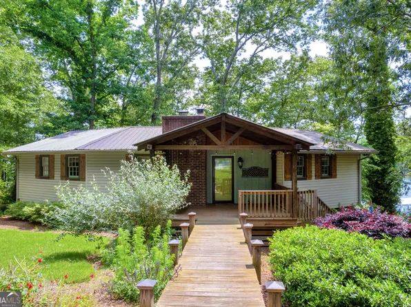 88 Stinson Ct, Hartwell, GA 30643