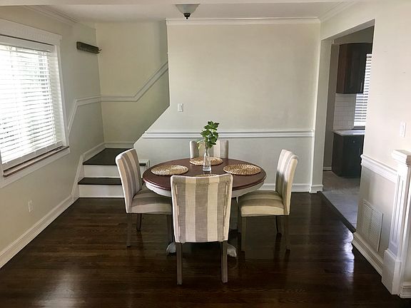 3rd image of 6981 Bramble Hill Dr