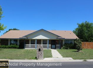 839 S Roy Reynolds Dr, Harker Heights, TX 76548