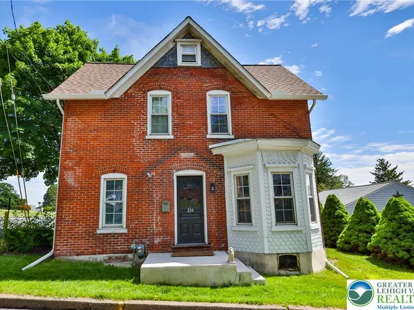 234 E Northampton St, Bath, PA 18014