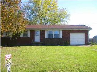 5015 Young Rd, Poseyville, IN 47633