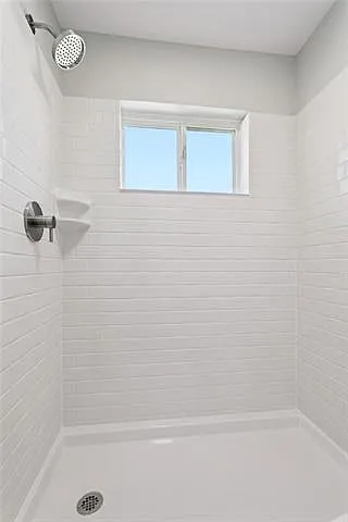 109 Meredith Dr — Photo 13