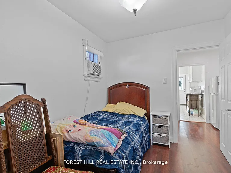 55 Hartley Ave #MAIN — Photo 17