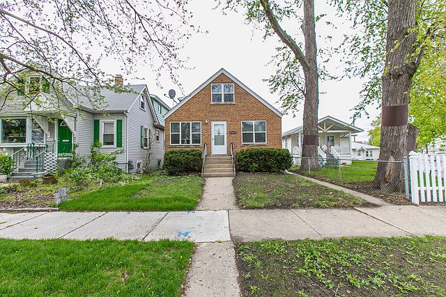 1st image of 5642 N Mulligan Ave