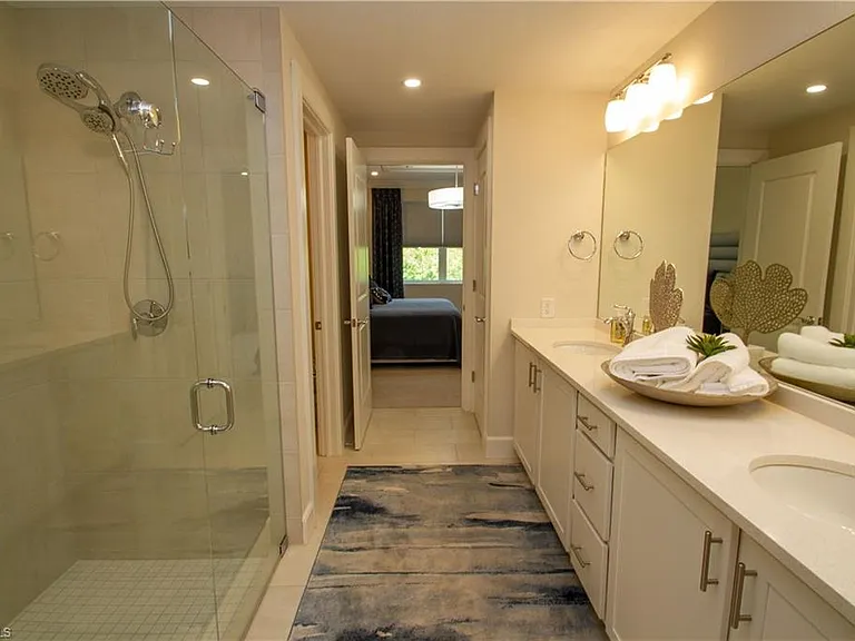 172 Indies Dr E #8-102 — Photo 19