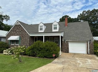 1605 Roosevelt Ave, Gadsden, AL 35904