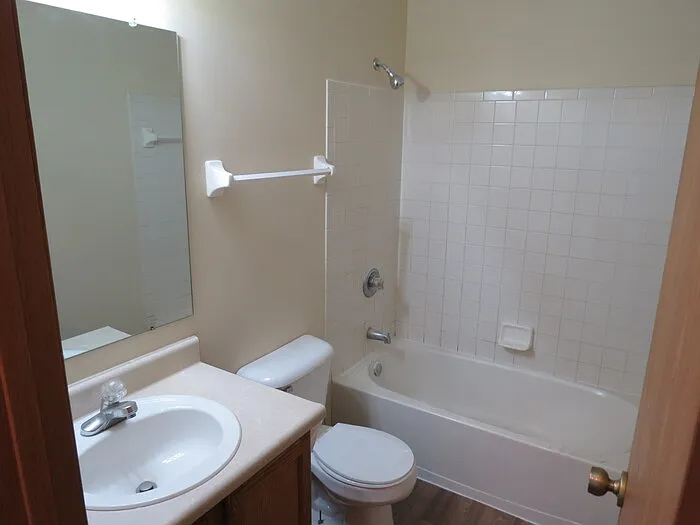 1271 Caravel Dr — Photo 10