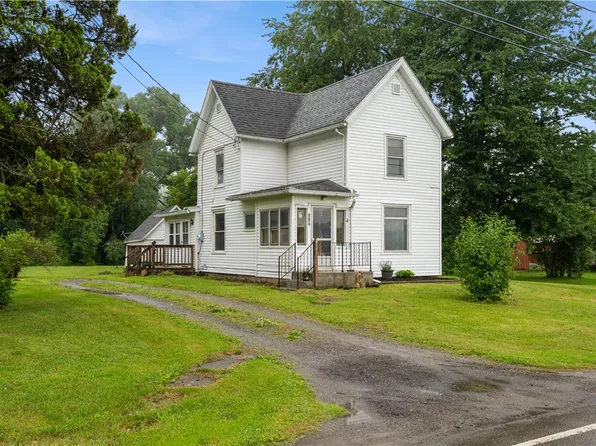 886 Main St, Hunt, NY 14846