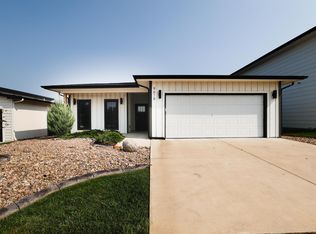 9618 E Annabelle St, Wichita, KS 67207