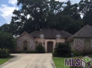 18111 Manning Dr, Prairieville, LA 70769