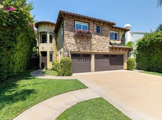 4645 Halbrent Ave, Sherman Oaks, CA 91403