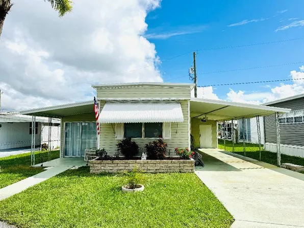 91 Orange Manor Dr, Winter Haven, FL 33884