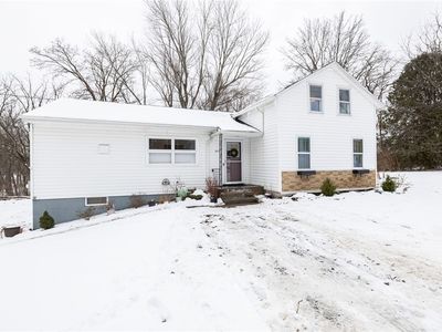 6071 Pannell Rd, Farmington, NY, 14425