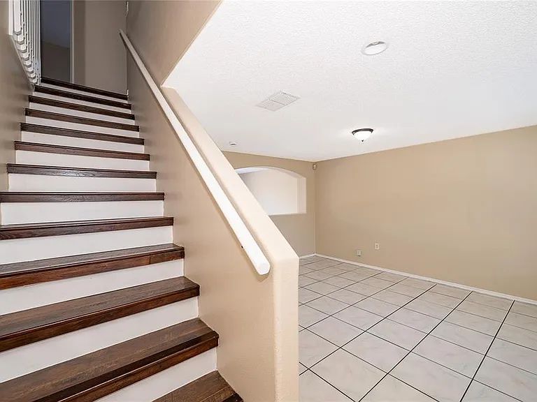 1313 Timberbend Cir — Photo 13
