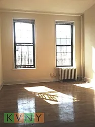 Rented by KVNY Soho