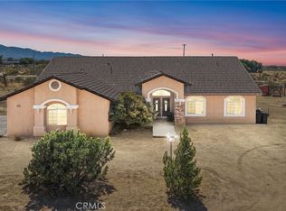 11722 Brookside Ct, Phelan, CA 92371