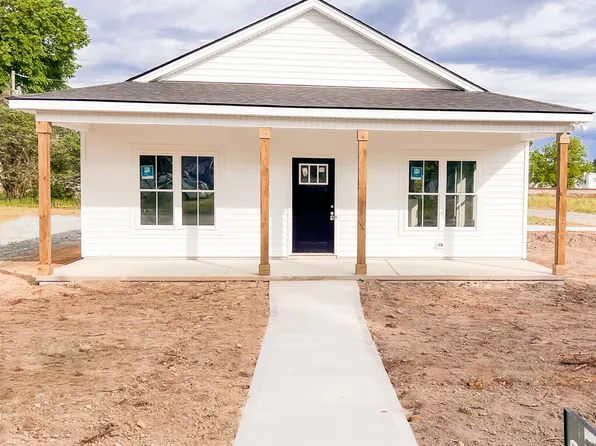 311 N Wilson Avenue, Dunn, NC 28334