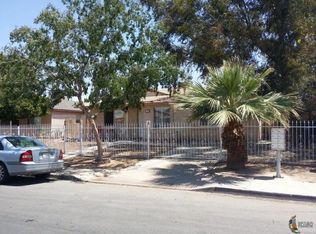 1152 Rancho Elegante Dr, Calexico, CA 92231