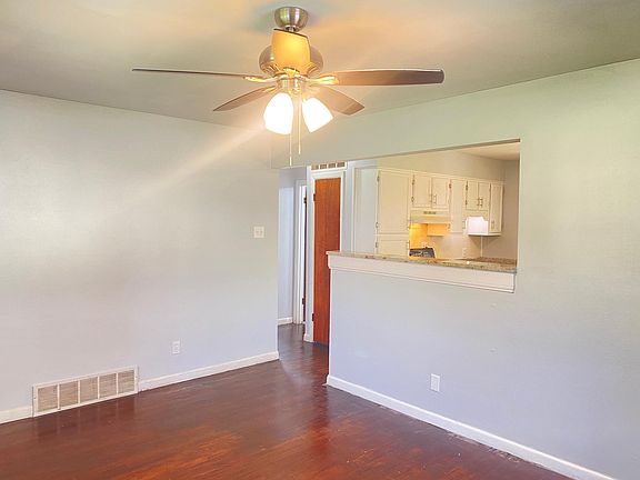 5th image of 3227 W Tennyson Ave