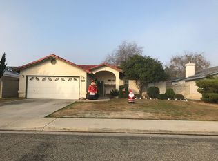 215 7th St, Mc Farland, CA 93250
