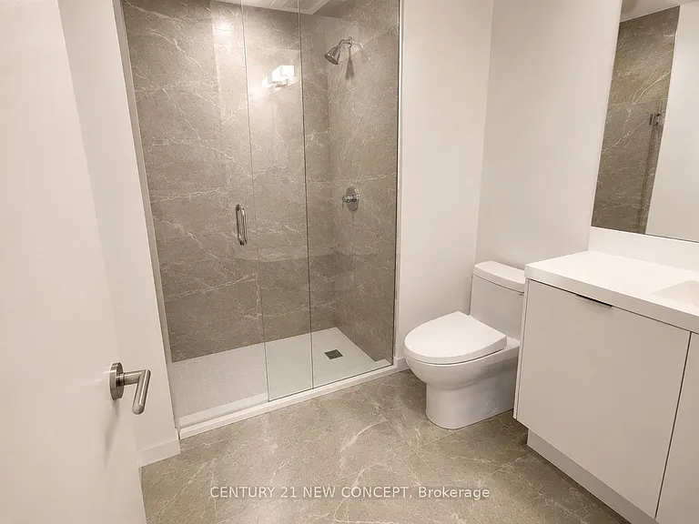 5858 Yonge St #Penthouse 10 — Photo 9