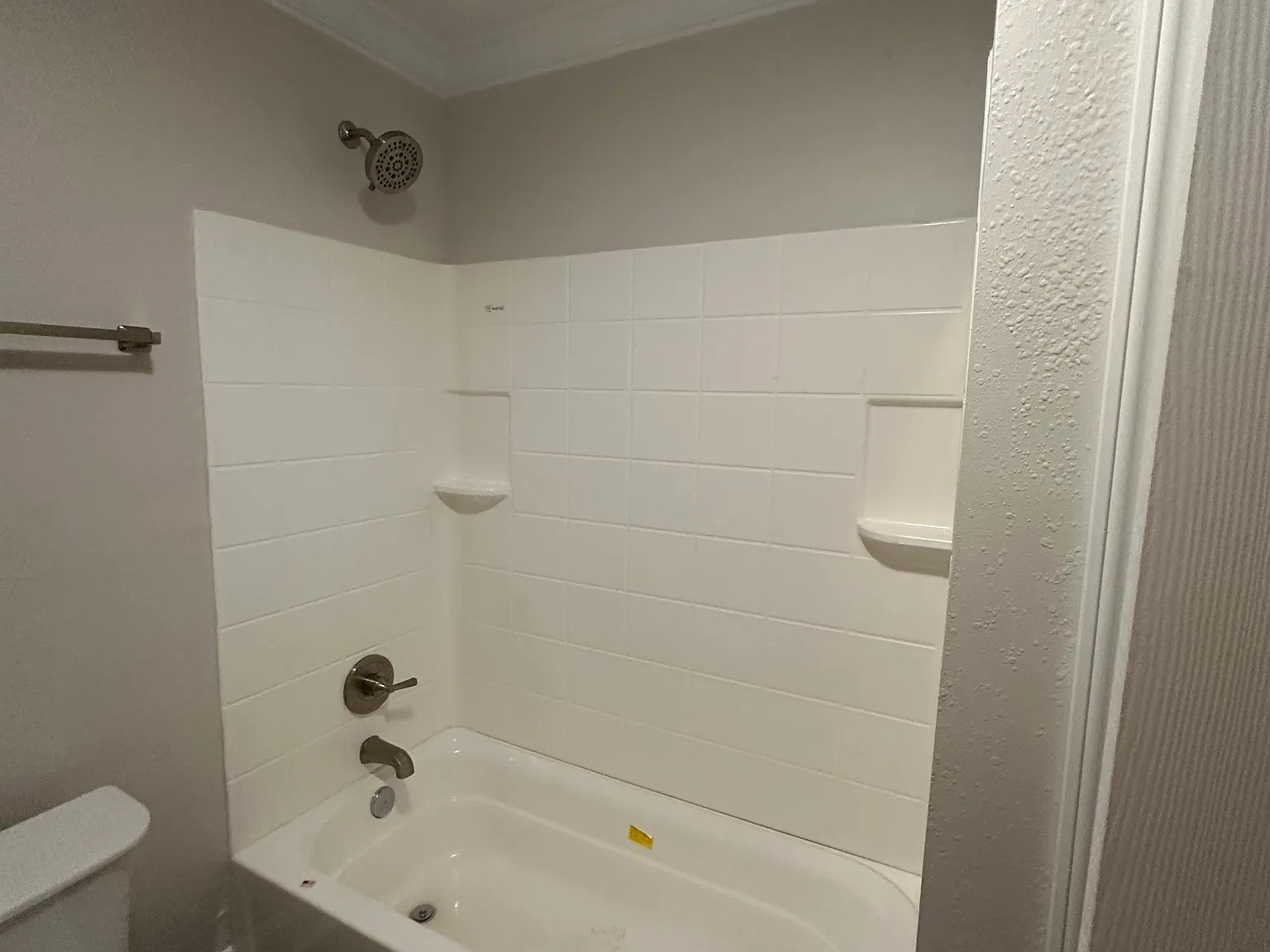 1 bed, 1000 sqft, $1,000 — Photo 4
