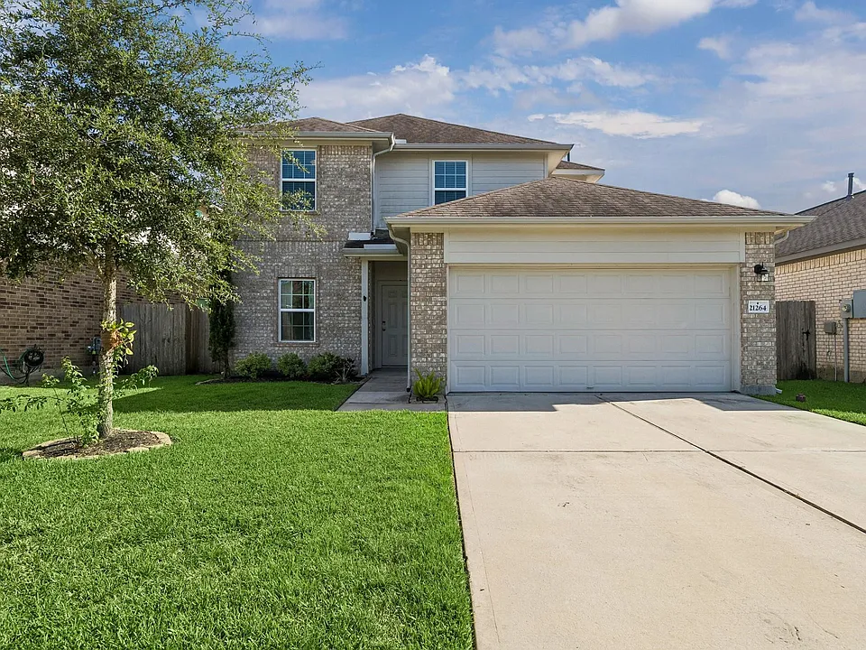 21264 Flowering Crape Myrtle Dr
