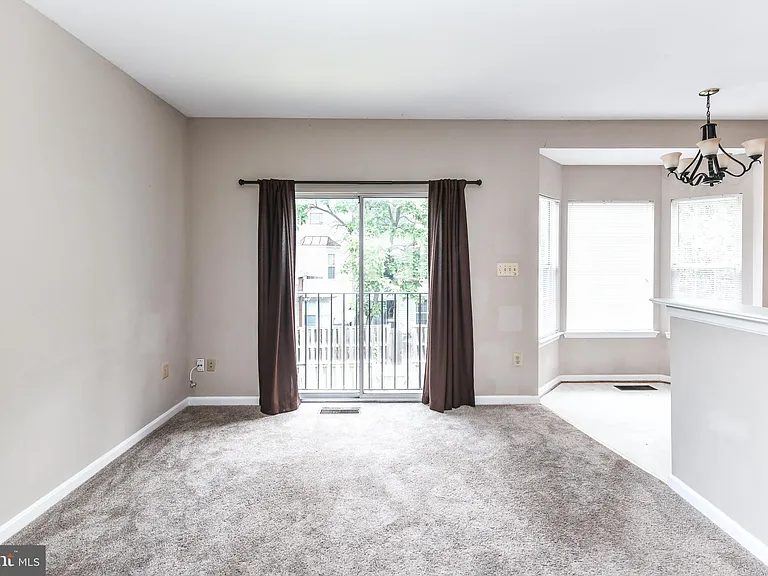 13100 Watchwood Ln — Photo 11