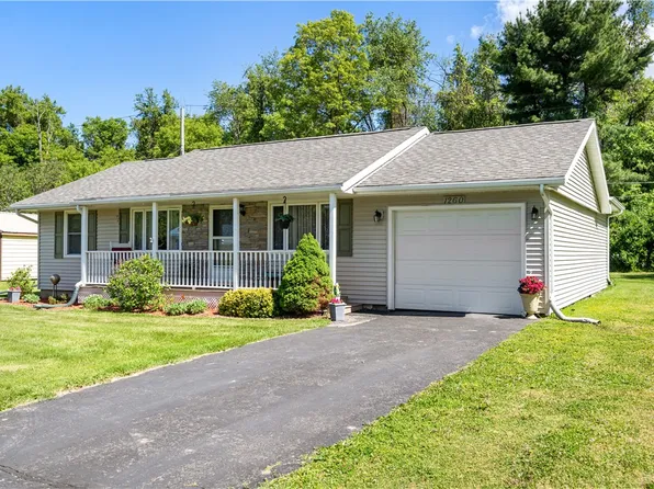1260 Maple Ct, Hornell, NY 14843