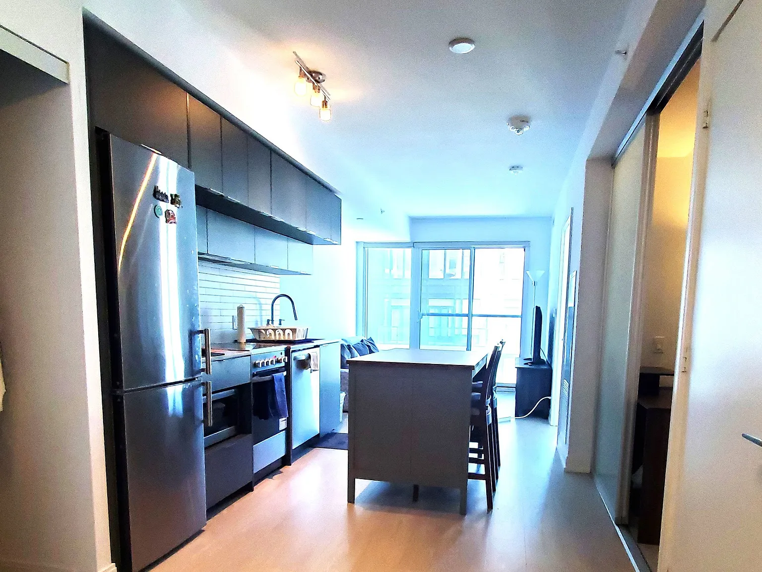 2 bed, $2,300 — Photo 4