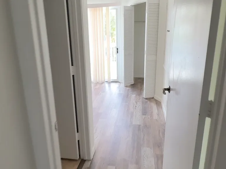6359 Riverwalk Ln #4 — Photo 3