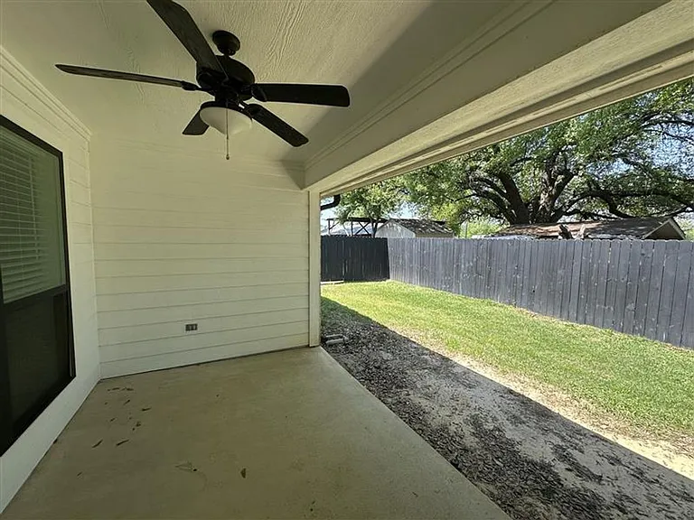 10738 County Road 169 — Photo 23
