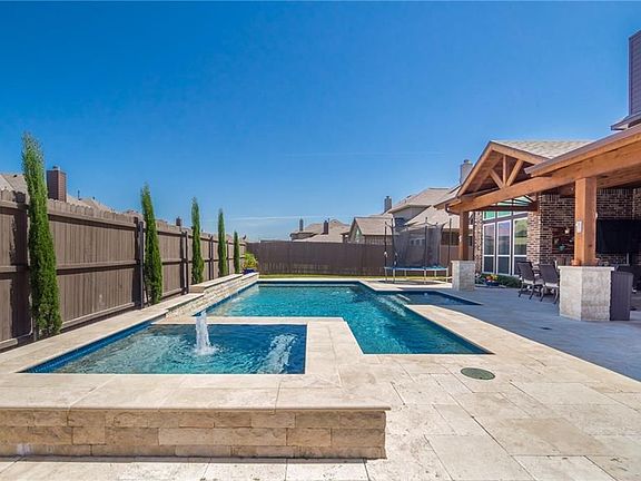 4th image of 2529 Lakebend Dr