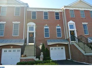 3027 Dorchester St E, Furlong, PA 18925