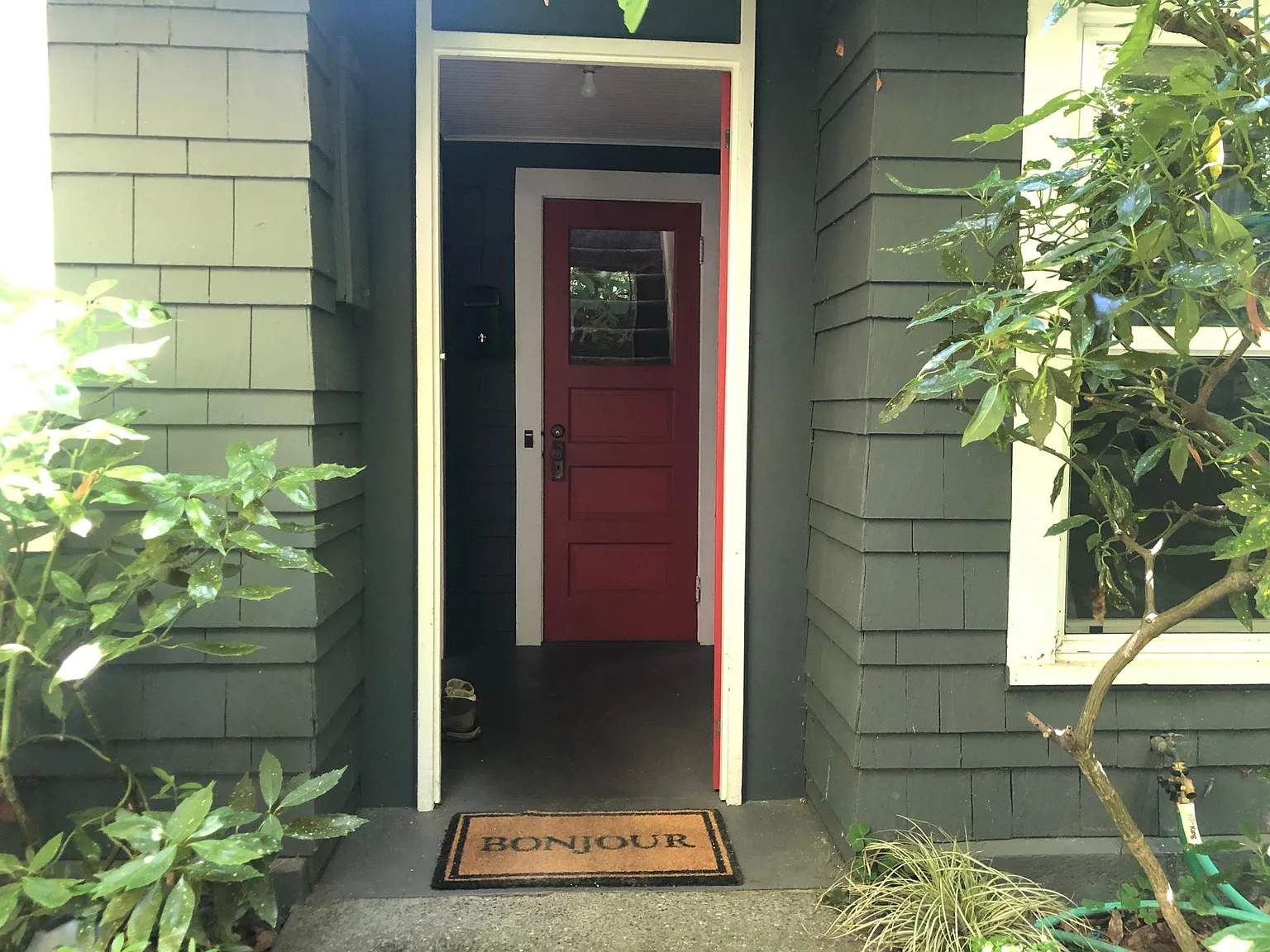 3033 4th Avenue W — Photo 2