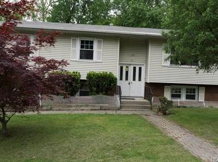 17 Hawthorne Ave, Newburgh, NY