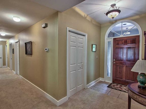 4th image of 6267 Crestwood Dr