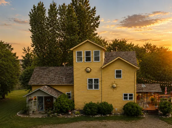 19334 105th Ave, Milaca, MN 56353