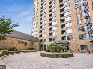 2001 15th St N APT 1203, Arlington, VA