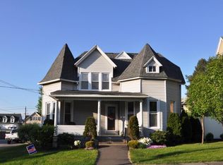 420 W Drinker St, Dunmore, PA 18509