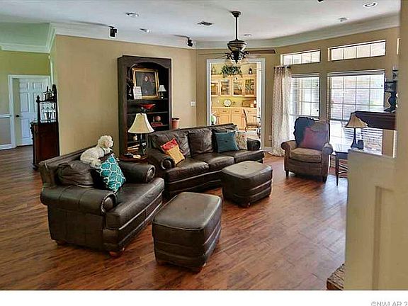 5th image of 10170 Westwind Dr