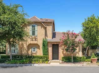 3819 Loyola Ln, Clovis, CA