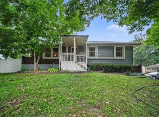 120 Baker St, Buckner, MO 64016